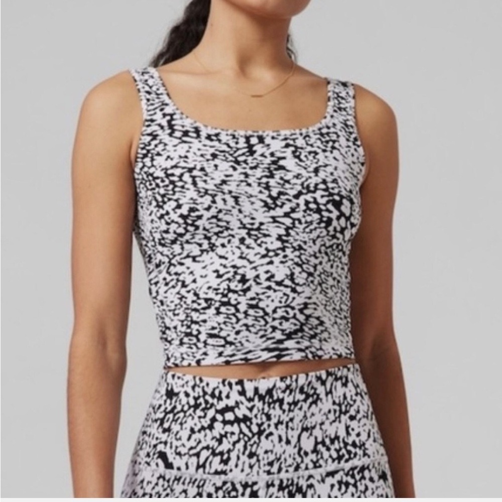 Athleta Shanti Square Neck Crop Tank & Shorts Set
